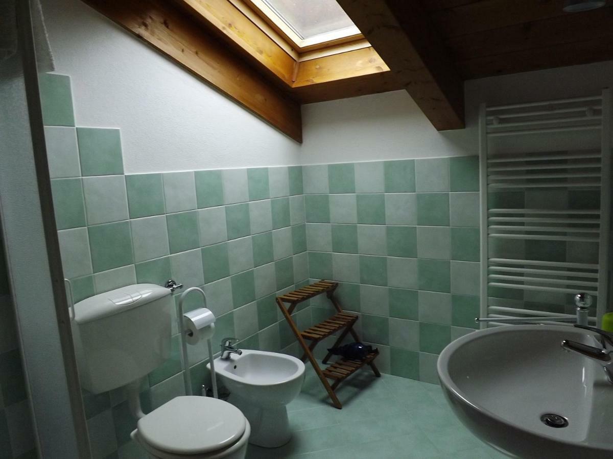 Maggiociondolo Hotel Venasca Kültér fotó